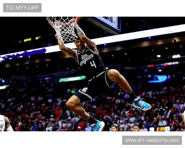 巴特勒关键时刻补篮命中，热火逆转成真